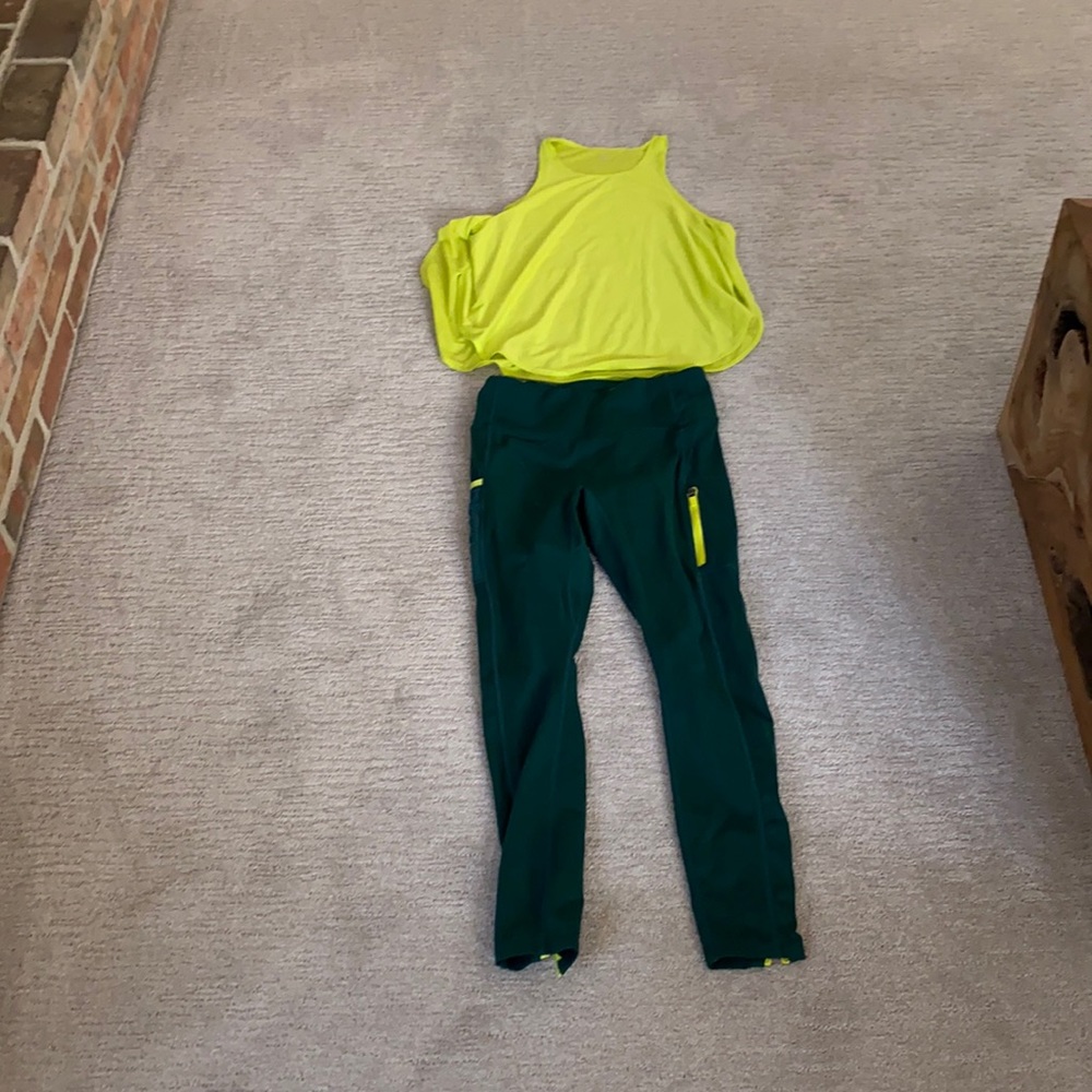 Fabletics two piece workout set